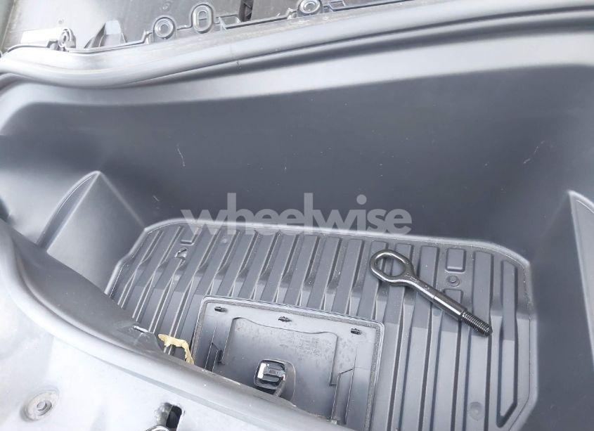 Photo 10 of 2023 Tesla Model Y AWD/LONG RANGE DUAL MOTOR ALL-WHEEL DRIVE (VIN 7SAYGAEE0PF927331)