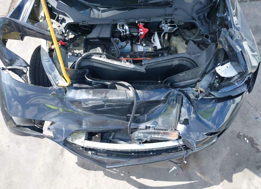 Photo 10 of 2024 Tesla Model Y LONG RANGE DUAL MOTOR ALL-WHEEL DRIVE (VIN 7SAYGAEE0RF104028)