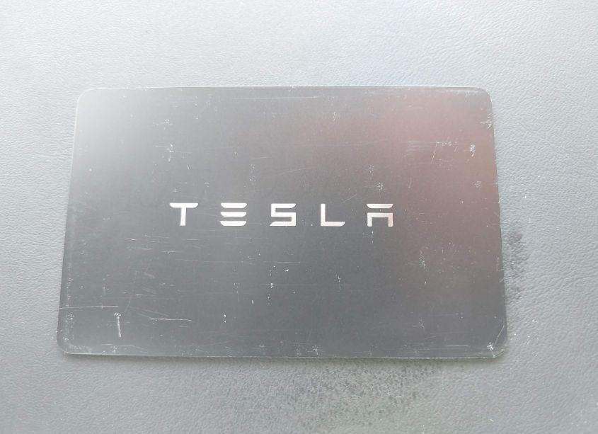 Photo 11 of 2024 Tesla Model Y LONG RANGE DUAL MOTOR ALL-WHEEL DRIVE (VIN 7SAYGAEE0RF104028)