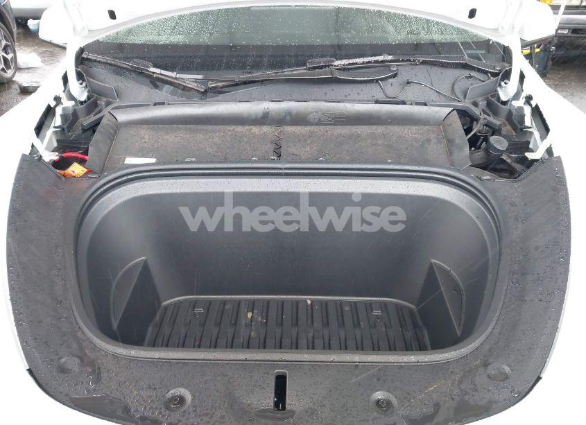 Photo 10 of 2025 Tesla Model Y LONG RANGE DUAL MOTOR ALL-WHEEL DRIVE (VIN 7SAYGAEE0SF266764)