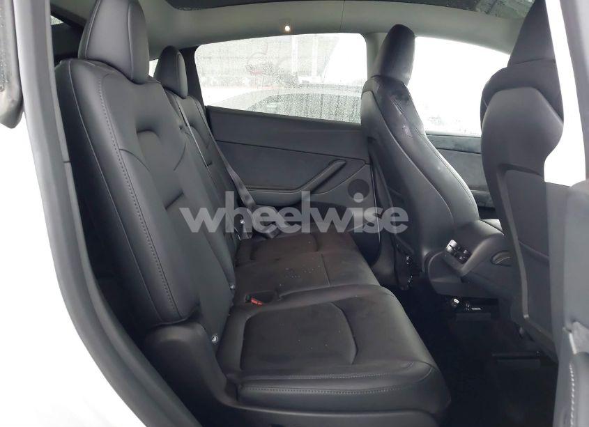 Photo 8 of 2025 Tesla Model Y LONG RANGE DUAL MOTOR ALL-WHEEL DRIVE (VIN 7SAYGAEE0SF266764)