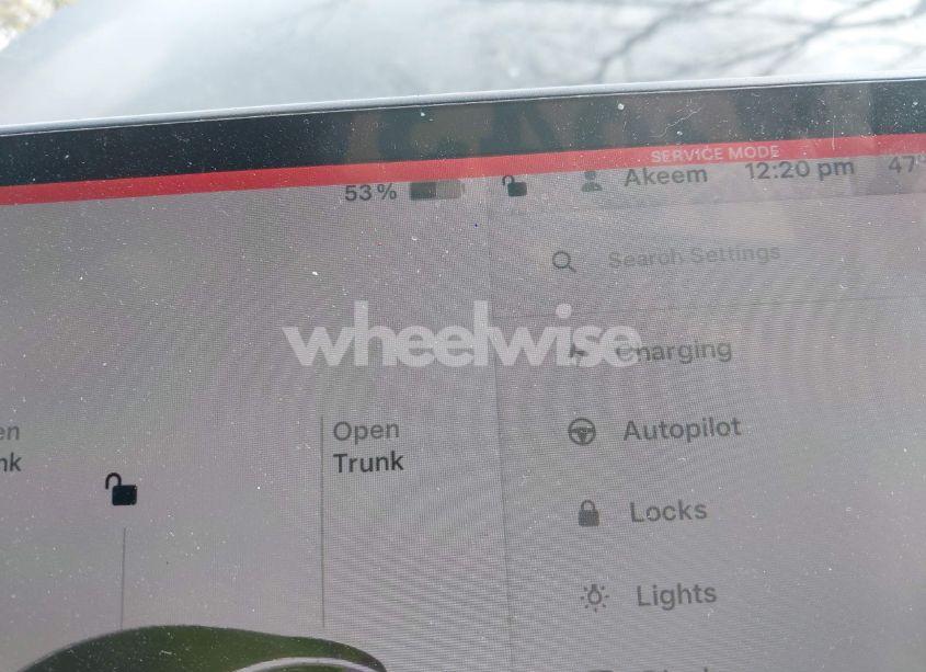 Photo 17 of 2022 Tesla Model Y LONG RANGE DUAL MOTOR ALL-WHEEL DRIVE (VIN 7SAYGAEE1NF364514)