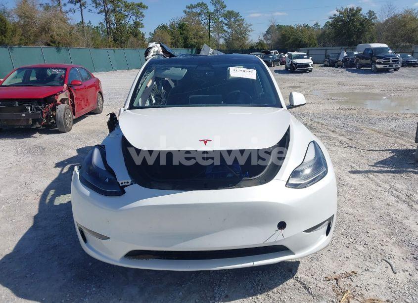 Photo 11 of 2023 Tesla Model Y AWD/LONG RANGE DUAL MOTOR ALL-WHEEL DRIVE (VIN 7SAYGAEE1PF665934)