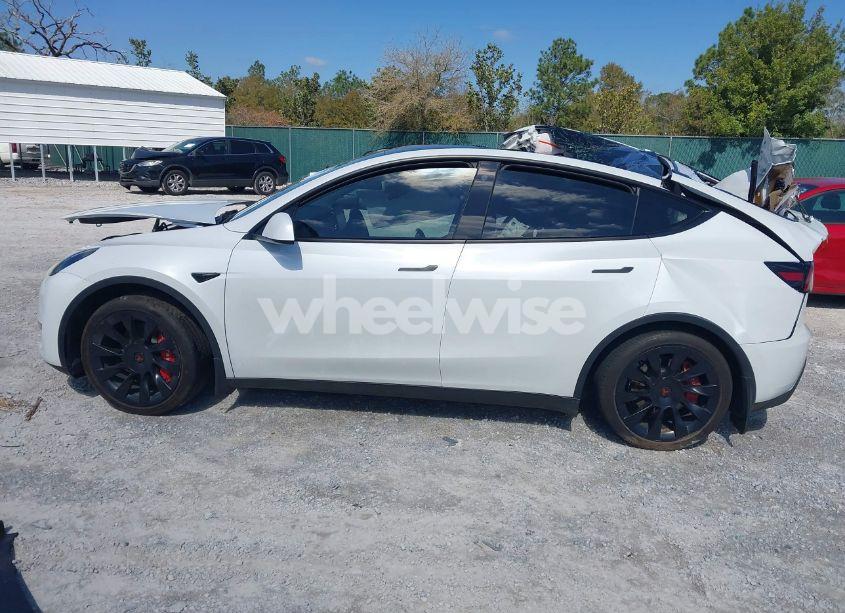 Photo 13 of 2023 Tesla Model Y AWD/LONG RANGE DUAL MOTOR ALL-WHEEL DRIVE (VIN 7SAYGAEE1PF665934)