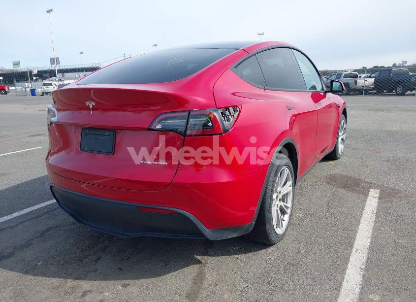 Photo 4 of 2023 Tesla Model Y AWD/LONG RANGE DUAL MOTOR ALL-WHEEL DRIVE (VIN 7SAYGAEE1PF745038)