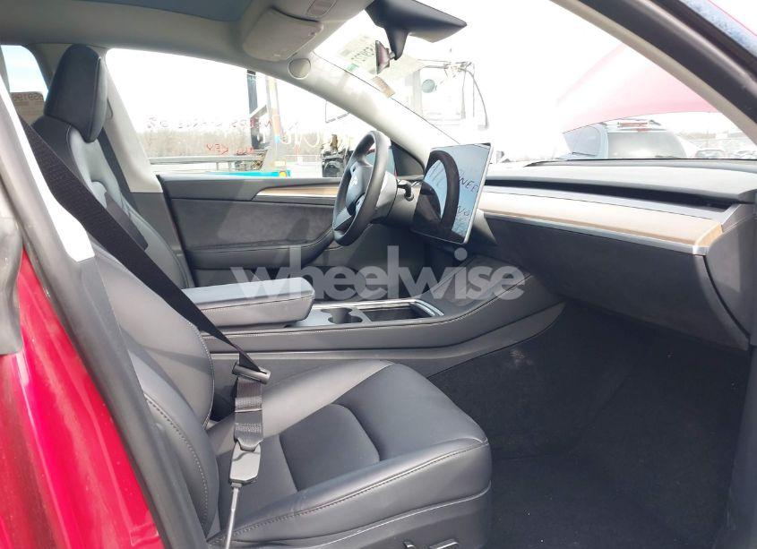 Photo 5 of 2023 Tesla Model Y AWD/LONG RANGE DUAL MOTOR ALL-WHEEL DRIVE (VIN 7SAYGAEE1PF745038)