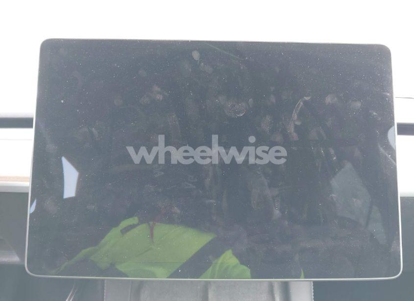 Photo 7 of 2023 Tesla Model Y AWD/LONG RANGE DUAL MOTOR ALL-WHEEL DRIVE (VIN 7SAYGAEE1PF745038)