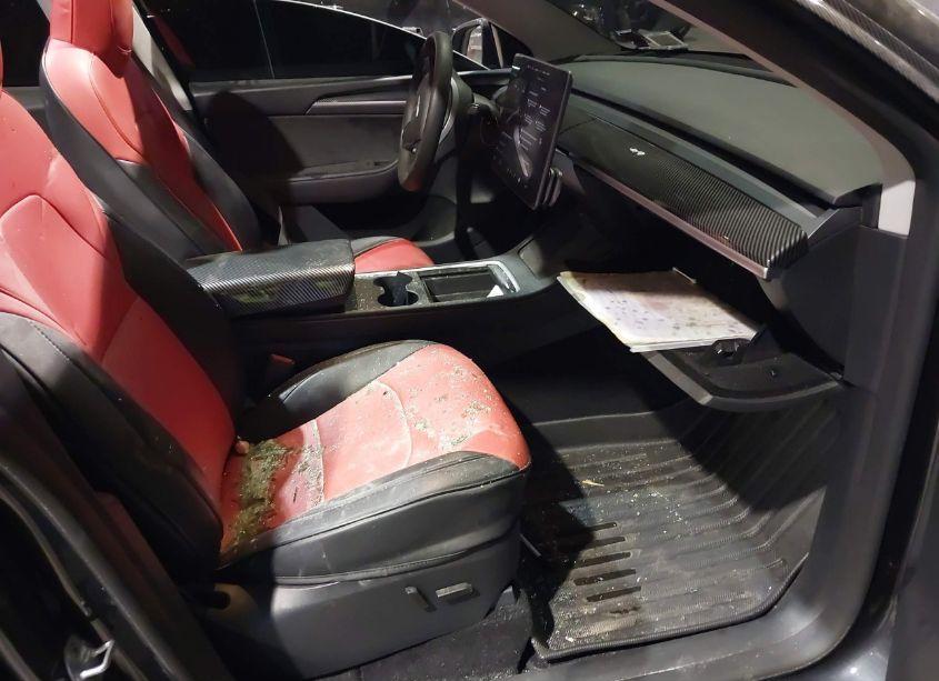 Photo 5 of 2024 Tesla Model Y LONG RANGE DUAL MOTOR ALL-WHEEL DRIVE (VIN 7SAYGAEE1RF037181)