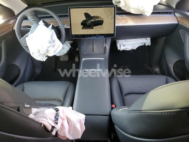 Photo 12 of 2025 TESLA MODEL Y (VIN 7SAYGAEE1SF218433)