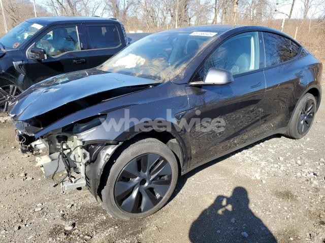 Photo 5 of 2025 TESLA MODEL Y (VIN 7SAYGAEE1SF218433)