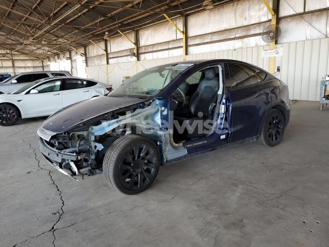 Photo 2 of 2023 TESLA MODEL Y (VIN 7SAYGAEE2PF582870)