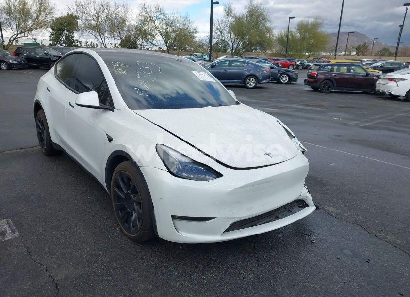 2023 Tesla Model Y AWD/LONG RANGE DUAL MOTOR ALL-WHEEL DRIVE (VIN 7SAYGAEE2PF668910) main photo