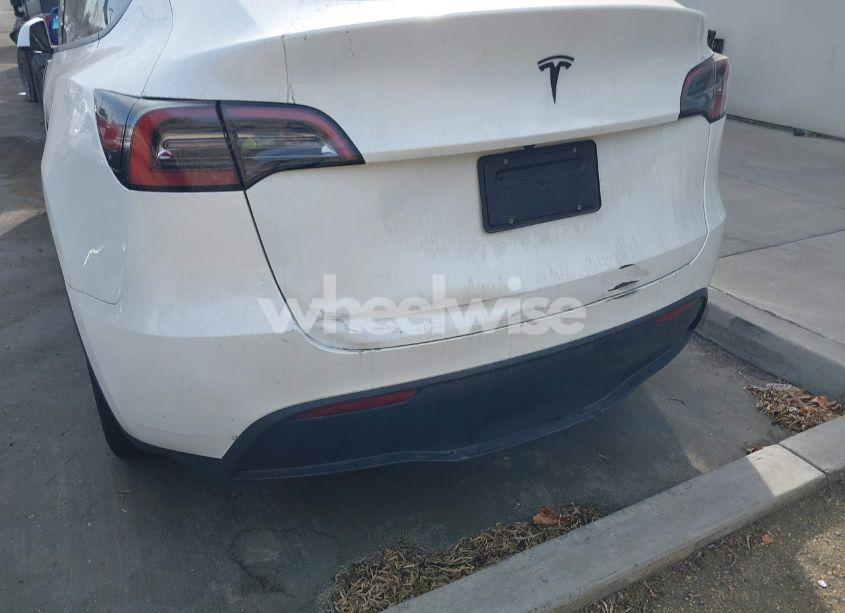 Photo 12 of 2023 Tesla Model Y AWD/LONG RANGE DUAL MOTOR ALL-WHEEL DRIVE (VIN 7SAYGAEE2PF668910)