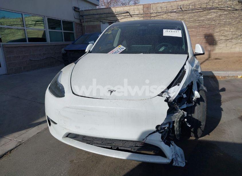 Photo 13 of 2023 Tesla Model Y AWD/LONG RANGE DUAL MOTOR ALL-WHEEL DRIVE (VIN 7SAYGAEE2PF668910)