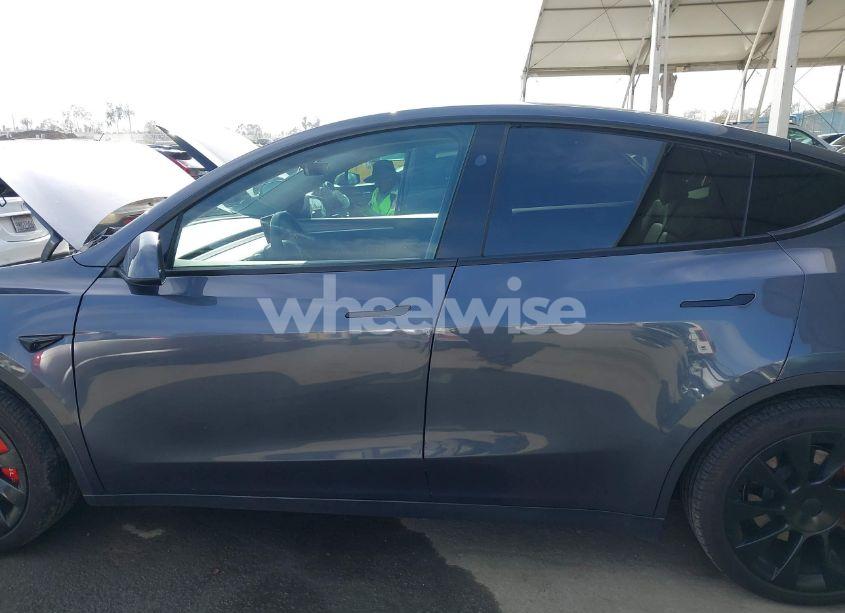 Photo 15 of 2023 Tesla Model Y AWD/LONG RANGE DUAL MOTOR ALL-WHEEL DRIVE (VIN 7SAYGAEE2PF851031)