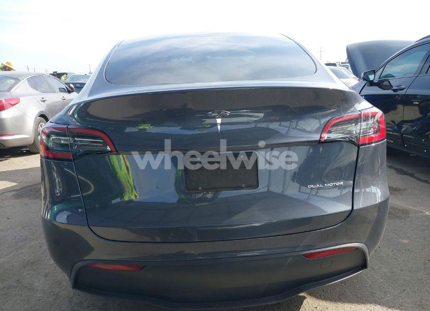 Photo 17 of 2023 Tesla Model Y AWD/LONG RANGE DUAL MOTOR ALL-WHEEL DRIVE (VIN 7SAYGAEE2PF851031)
