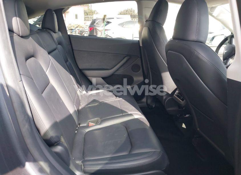 Photo 8 of 2023 Tesla Model Y AWD/LONG RANGE DUAL MOTOR ALL-WHEEL DRIVE (VIN 7SAYGAEE2PF851031)