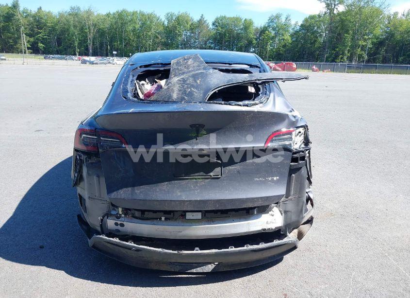 Photo 15 of 2023 Tesla Model Y AWD/LONG RANGE DUAL MOTOR ALL-WHEEL DRIVE (VIN 7SAYGAEE2PF898592)