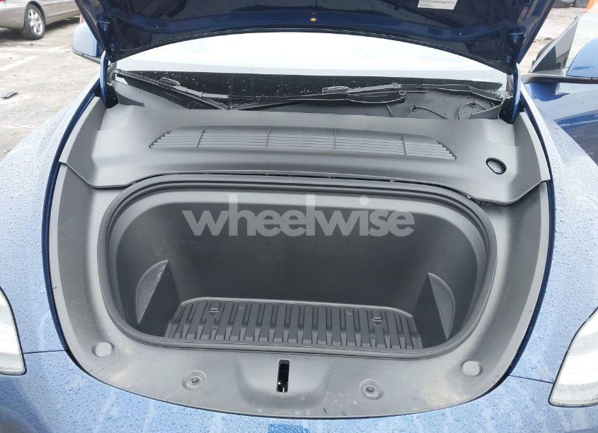 Photo 10 of 2024 Tesla Model Y LONG RANGE DUAL MOTOR ALL-WHEEL DRIVE (VIN 7SAYGAEE2RF160116)