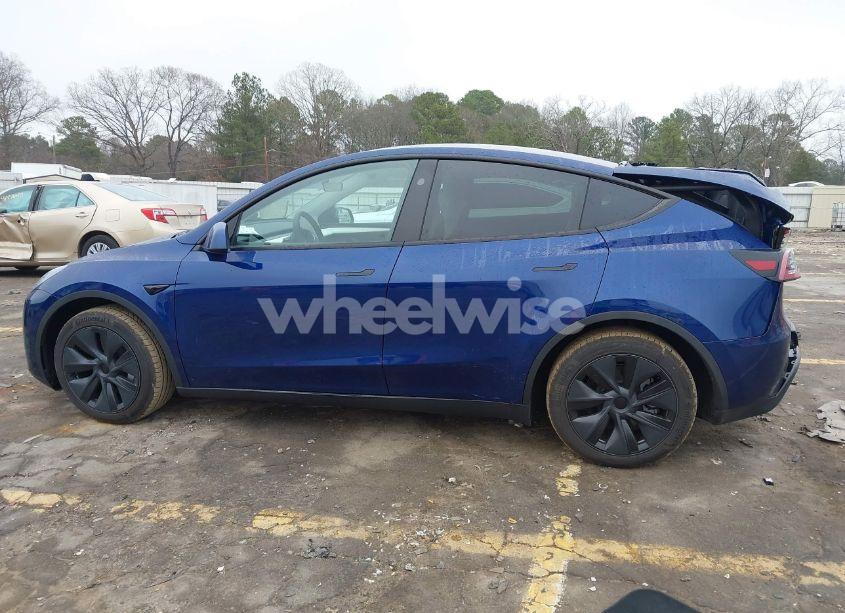 Photo 14 of 2024 Tesla Model Y LONG RANGE DUAL MOTOR ALL-WHEEL DRIVE (VIN 7SAYGAEE2RF160116)