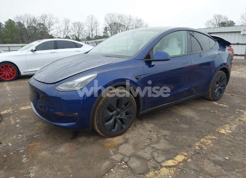 Photo 2 of 2024 Tesla Model Y LONG RANGE DUAL MOTOR ALL-WHEEL DRIVE (VIN 7SAYGAEE2RF160116)