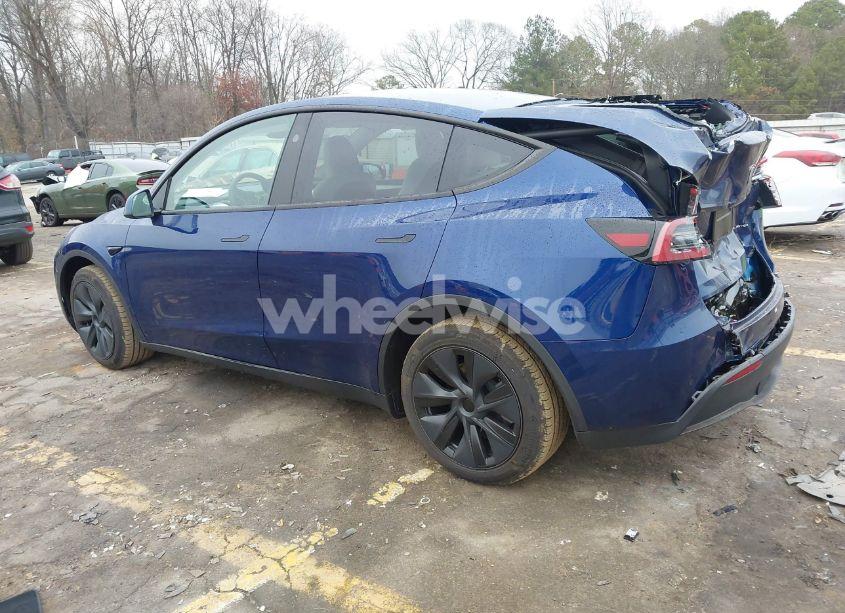 Photo 3 of 2024 Tesla Model Y LONG RANGE DUAL MOTOR ALL-WHEEL DRIVE (VIN 7SAYGAEE2RF160116)