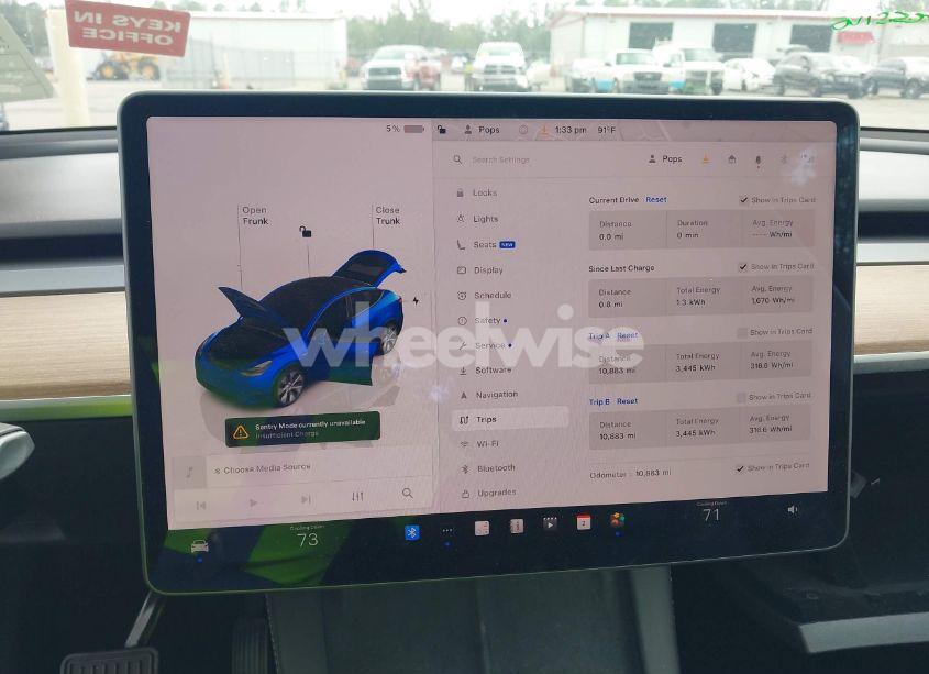 Photo 7 of 2022 Tesla Model Y LONG RANGE DUAL MOTOR ALL-WHEEL DRIVE (VIN 7SAYGAEE3NF394274)