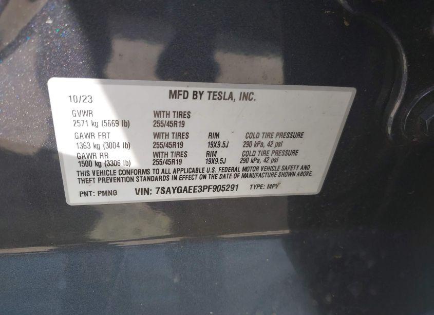 Photo 9 of 2023 Tesla Model Y AWD/LONG RANGE DUAL MOTOR ALL-WHEEL DRIVE (VIN 7SAYGAEE3PF905291)