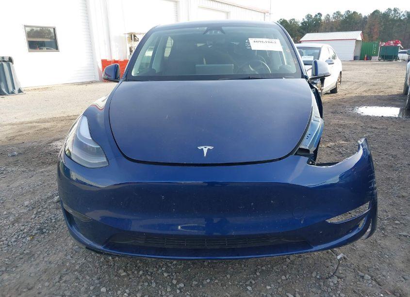 Photo 13 of 2023 Tesla Model Y AWD/LONG RANGE DUAL MOTOR ALL-WHEEL DRIVE (VIN 7SAYGAEE3PF970786)