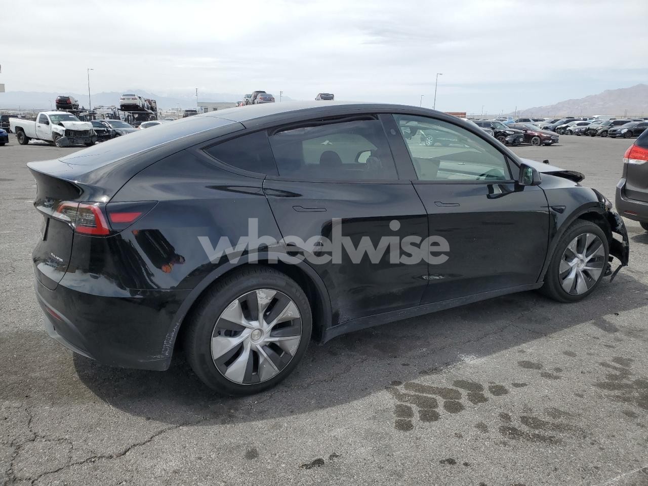 Photo 3 of 2024 TESLA MODEL Y (VIN 7SAYGAEE3RF073535)