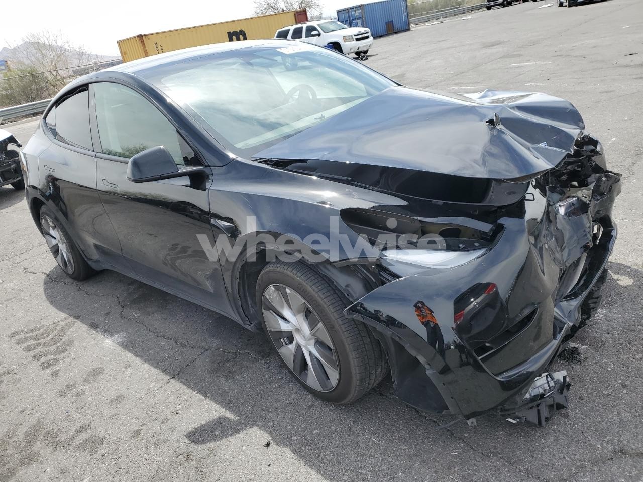 Photo 4 of 2024 TESLA MODEL Y (VIN 7SAYGAEE3RF073535)