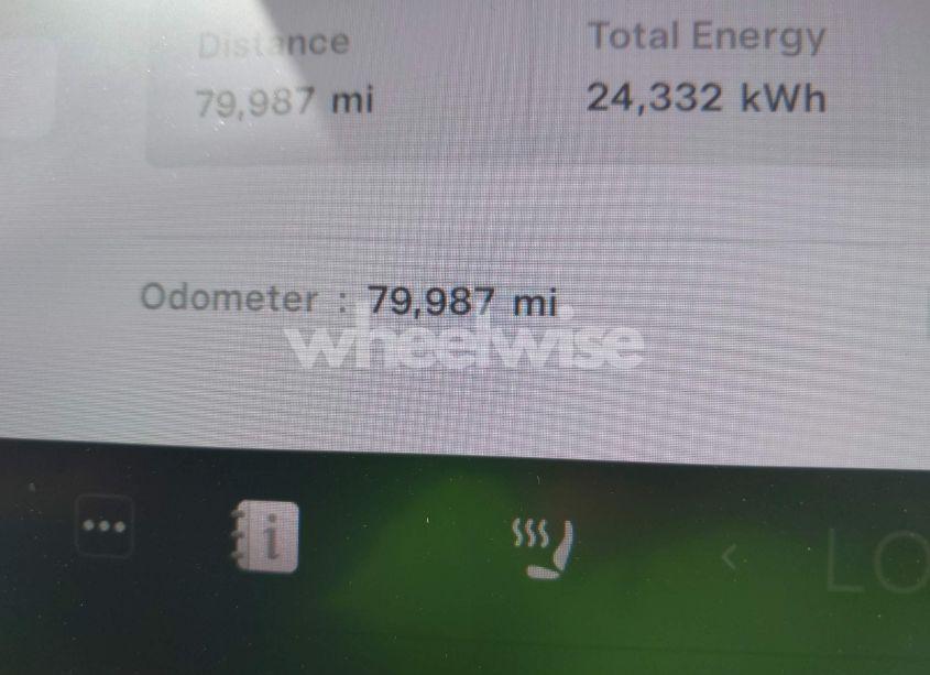 Photo 15 of 2022 Tesla Model Y LONG RANGE DUAL MOTOR ALL-WHEEL DRIVE (VIN 7SAYGAEE4NF341230)