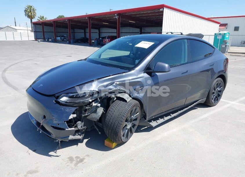 Photo 2 of 2022 Tesla Model Y LONG RANGE DUAL MOTOR ALL-WHEEL DRIVE (VIN 7SAYGAEE4NF341230)