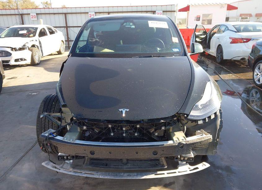 Photo 13 of 2023 Tesla Model Y AWD/LONG RANGE DUAL MOTOR ALL-WHEEL DRIVE (VIN 7SAYGAEE4PF797666)