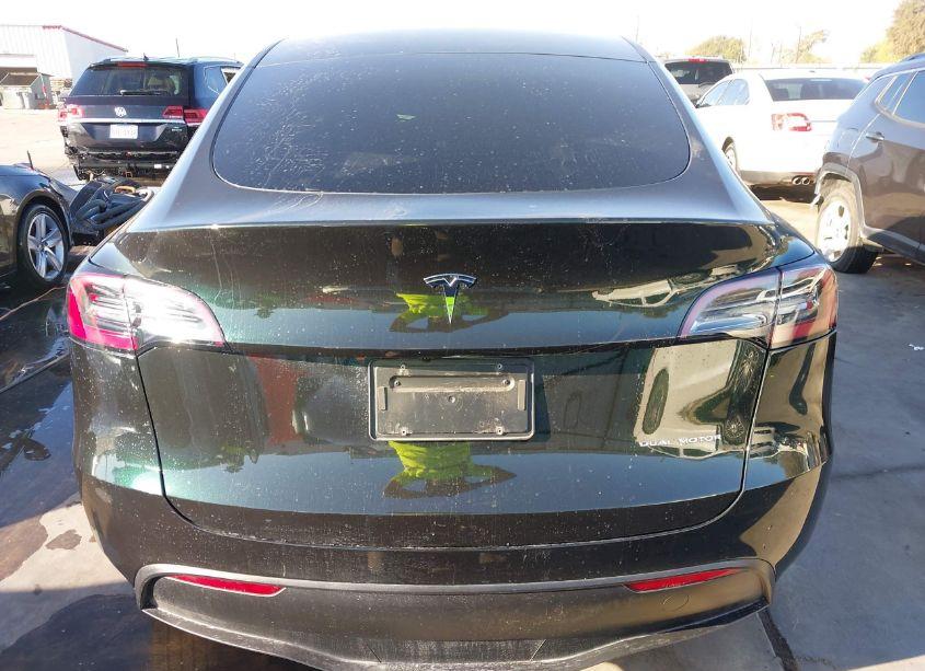 Photo 17 of 2023 Tesla Model Y AWD/LONG RANGE DUAL MOTOR ALL-WHEEL DRIVE (VIN 7SAYGAEE4PF797666)