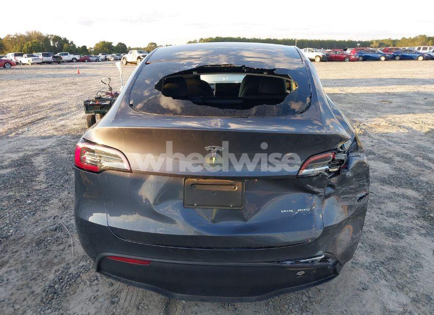 Photo 16 of 2023 Tesla Model Y AWD/LONG RANGE DUAL MOTOR ALL-WHEEL DRIVE (VIN 7SAYGAEE4PF878635)
