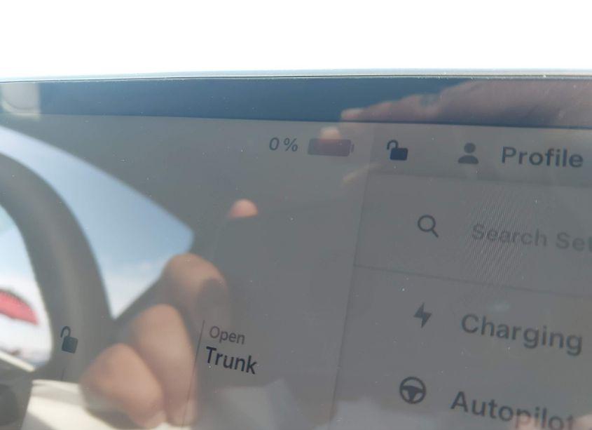 Photo 17 of 2023 Tesla Model Y AWD/LONG RANGE DUAL MOTOR ALL-WHEEL DRIVE (VIN 7SAYGAEE4PF969503)