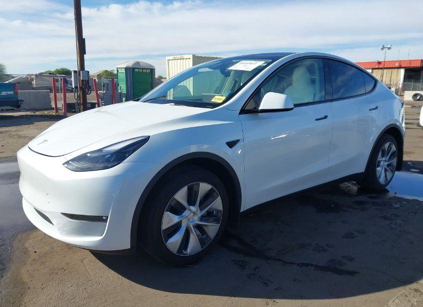 Photo 2 of 2023 Tesla Model Y AWD/LONG RANGE DUAL MOTOR ALL-WHEEL DRIVE (VIN 7SAYGAEE4PF969503)