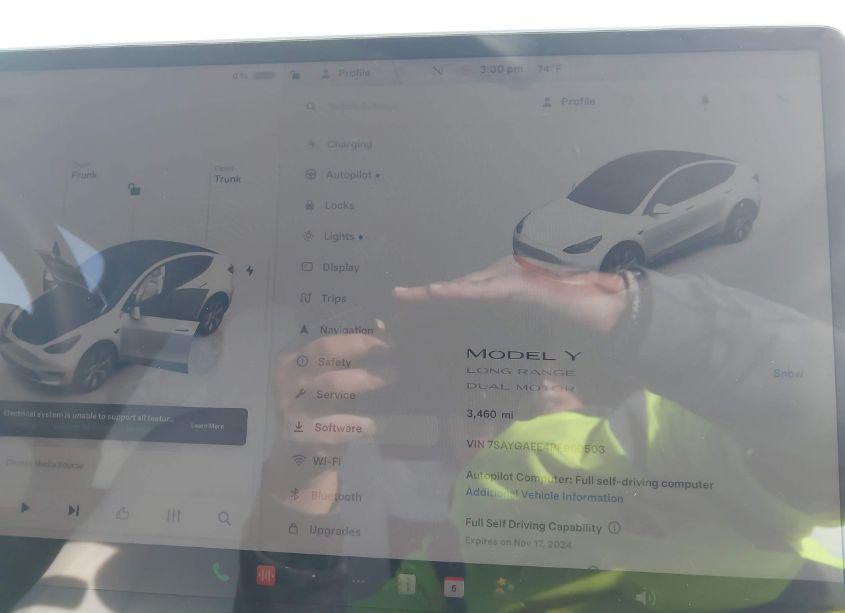 Photo 7 of 2023 Tesla Model Y AWD/LONG RANGE DUAL MOTOR ALL-WHEEL DRIVE (VIN 7SAYGAEE4PF969503)