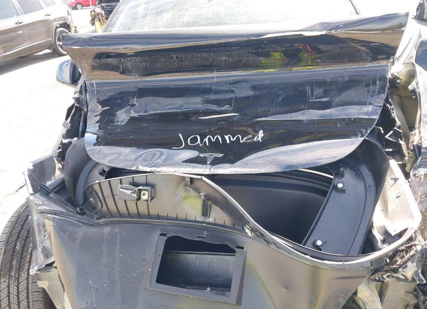 Photo 10 of 2024 Tesla Model Y LONG RANGE DUAL MOTOR ALL-WHEEL DRIVE (VIN 7SAYGAEE4RF126078)