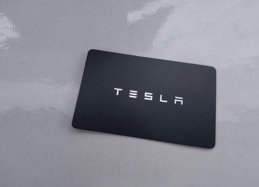 Photo 11 of 2024 Tesla Model Y LONG RANGE DUAL MOTOR ALL-WHEEL DRIVE (VIN 7SAYGAEE4RF126078)