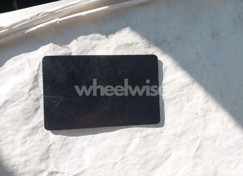 Photo 11 of 2022 Tesla Model Y LONG RANGE DUAL MOTOR ALL-WHEEL DRIVE (VIN 7SAYGAEE5NF322606)