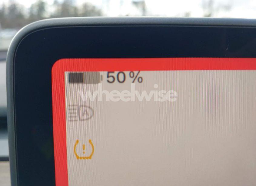 Photo 17 of 2022 Tesla Model Y LONG RANGE DUAL MOTOR ALL-WHEEL DRIVE (VIN 7SAYGAEE5NF517234)