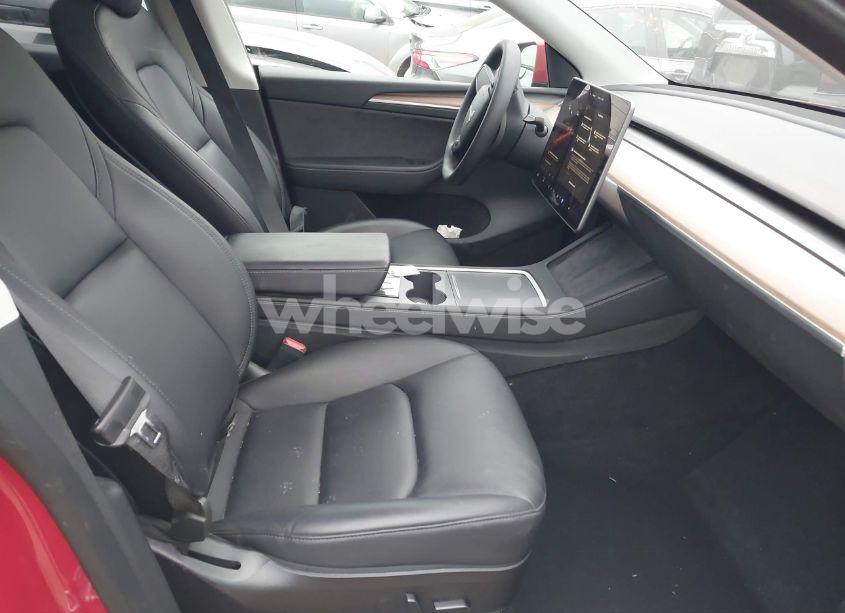 Photo 5 of 2023 Tesla Model Y AWD/LONG RANGE DUAL MOTOR ALL-WHEEL DRIVE (VIN 7SAYGAEE5PF615828)