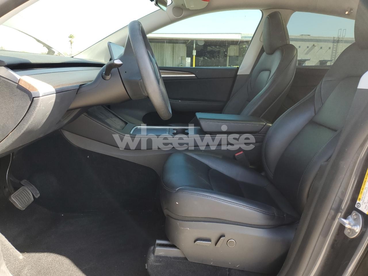 Photo 7 of 2023 TESLA MODEL Y (VIN 7SAYGAEE5PF752333)