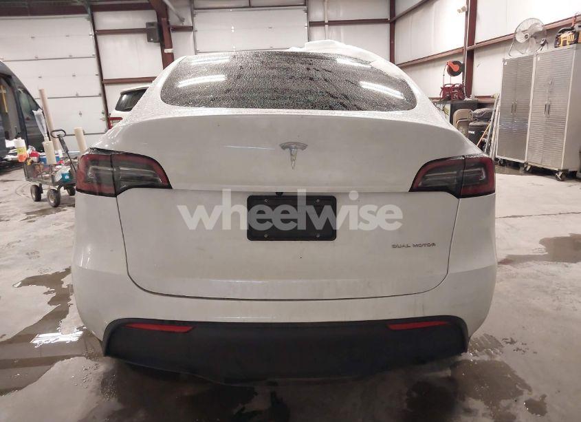 Photo 15 of 2023 Tesla Model Y AWD/LONG RANGE DUAL MOTOR ALL-WHEEL DRIVE (VIN 7SAYGAEE5PF776101)