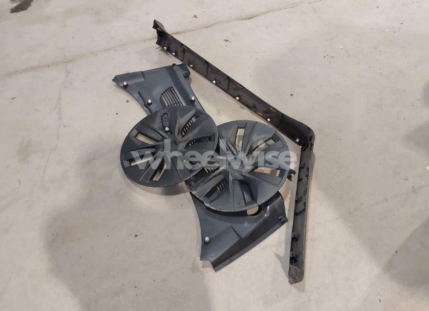 Photo 12 of 2023 Tesla Model Y AWD/LONG RANGE DUAL MOTOR ALL-WHEEL DRIVE (VIN 7SAYGAEE5PF832344)