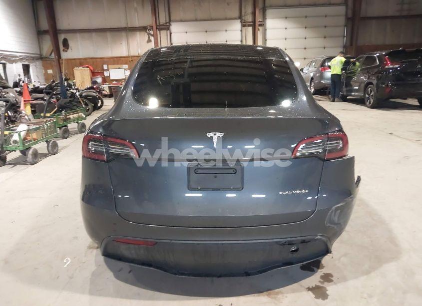 Photo 17 of 2023 Tesla Model Y AWD/LONG RANGE DUAL MOTOR ALL-WHEEL DRIVE (VIN 7SAYGAEE5PF832344)