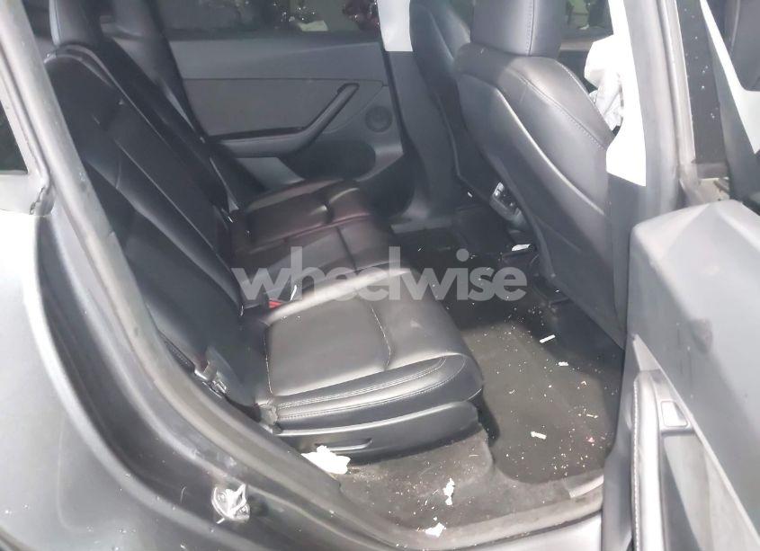 Photo 8 of 2023 Tesla Model Y AWD/LONG RANGE DUAL MOTOR ALL-WHEEL DRIVE (VIN 7SAYGAEE5PF832344)