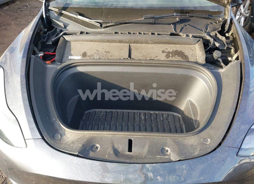 Photo 10 of 2023 Tesla Model Y AWD/LONG RANGE DUAL MOTOR ALL-WHEEL DRIVE (VIN 7SAYGAEE5PF895329)